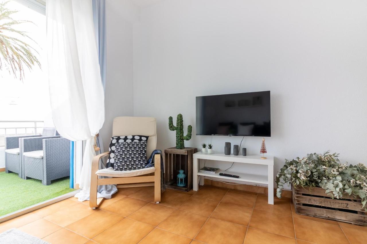 Sea & Wave Pedregalejo Beach Apartment Málaga Buitenkant foto
